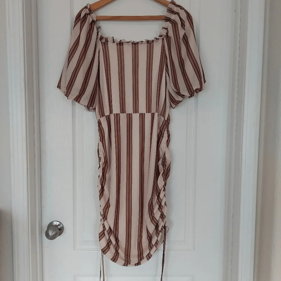 Mia Joy Joyfolie Puff Sleeve Dress Size Meduim - Picture 5 of 9